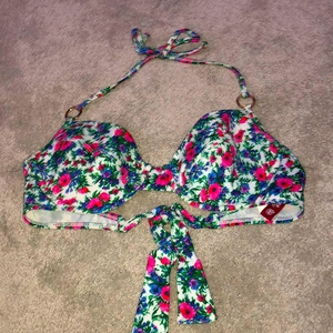Guess Bikini Top‎ Underwire Women’s Large Floral